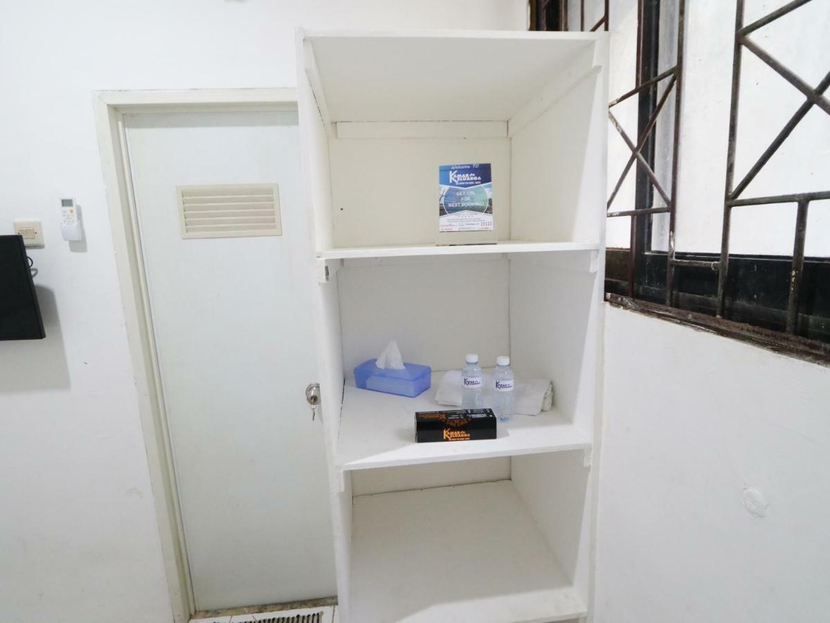 Kamar Keluarga Kalideres ג'קרטה מראה חיצוני תמונה